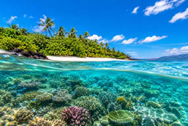 split-reef-lagoon